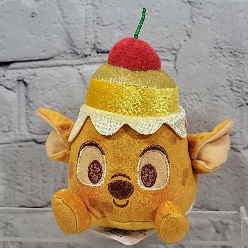 Disney Munchlings Baked Treats Stitch Pineapple Upside Down Cake Plush 4.5"